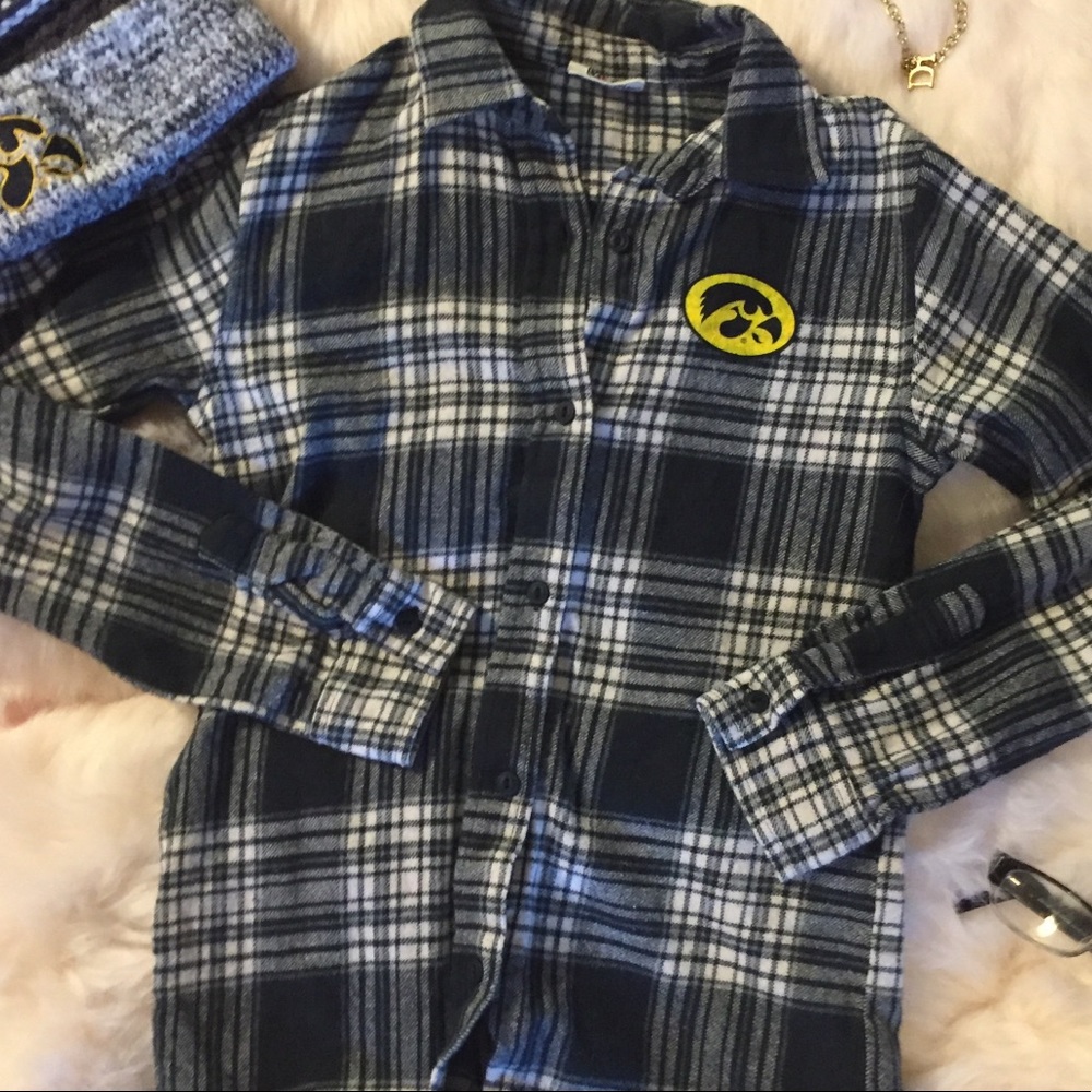 Girls Hawkeye flannel